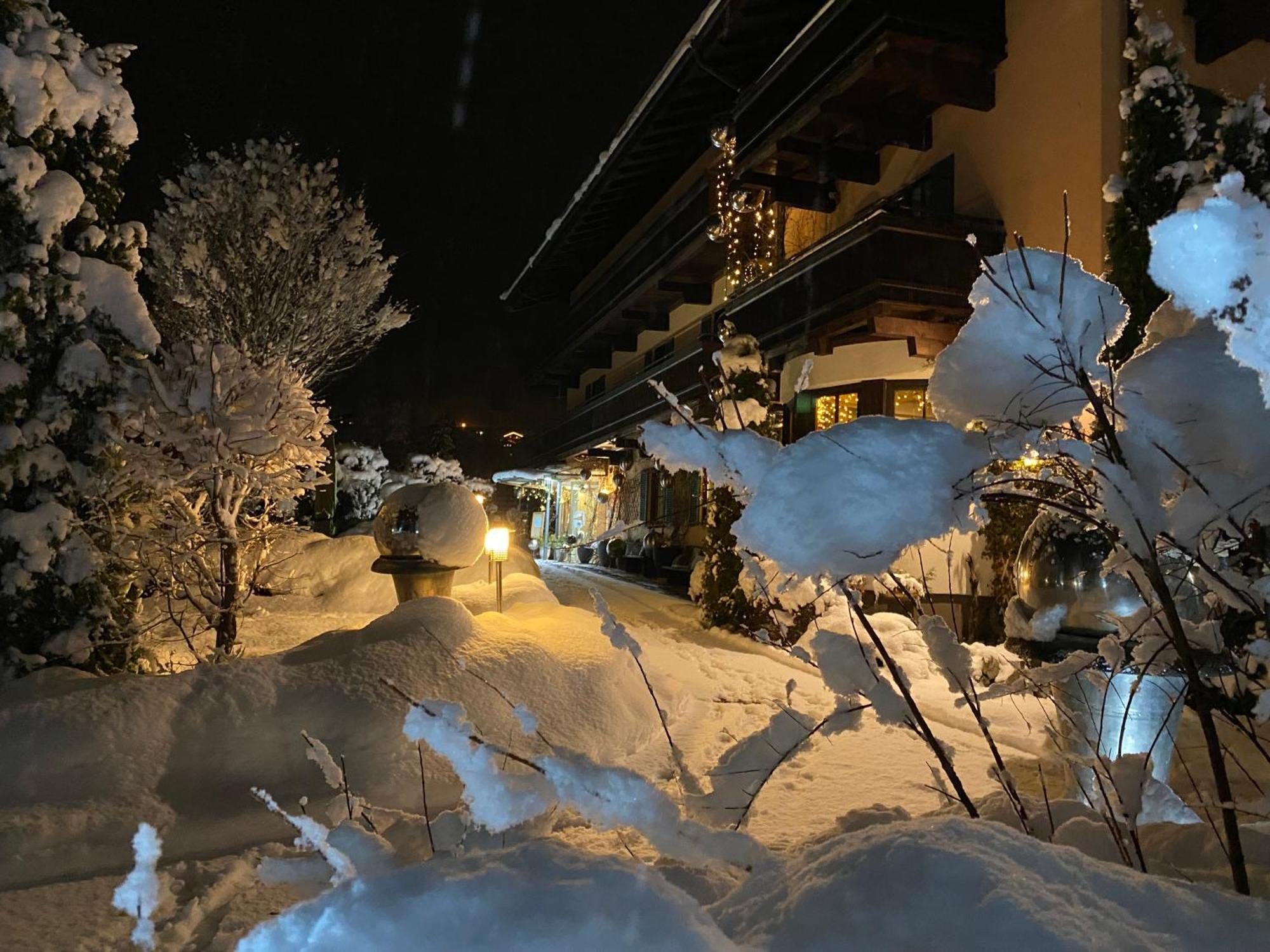 Hotel Edelweiss Kitzbuehel Экстерьер фото