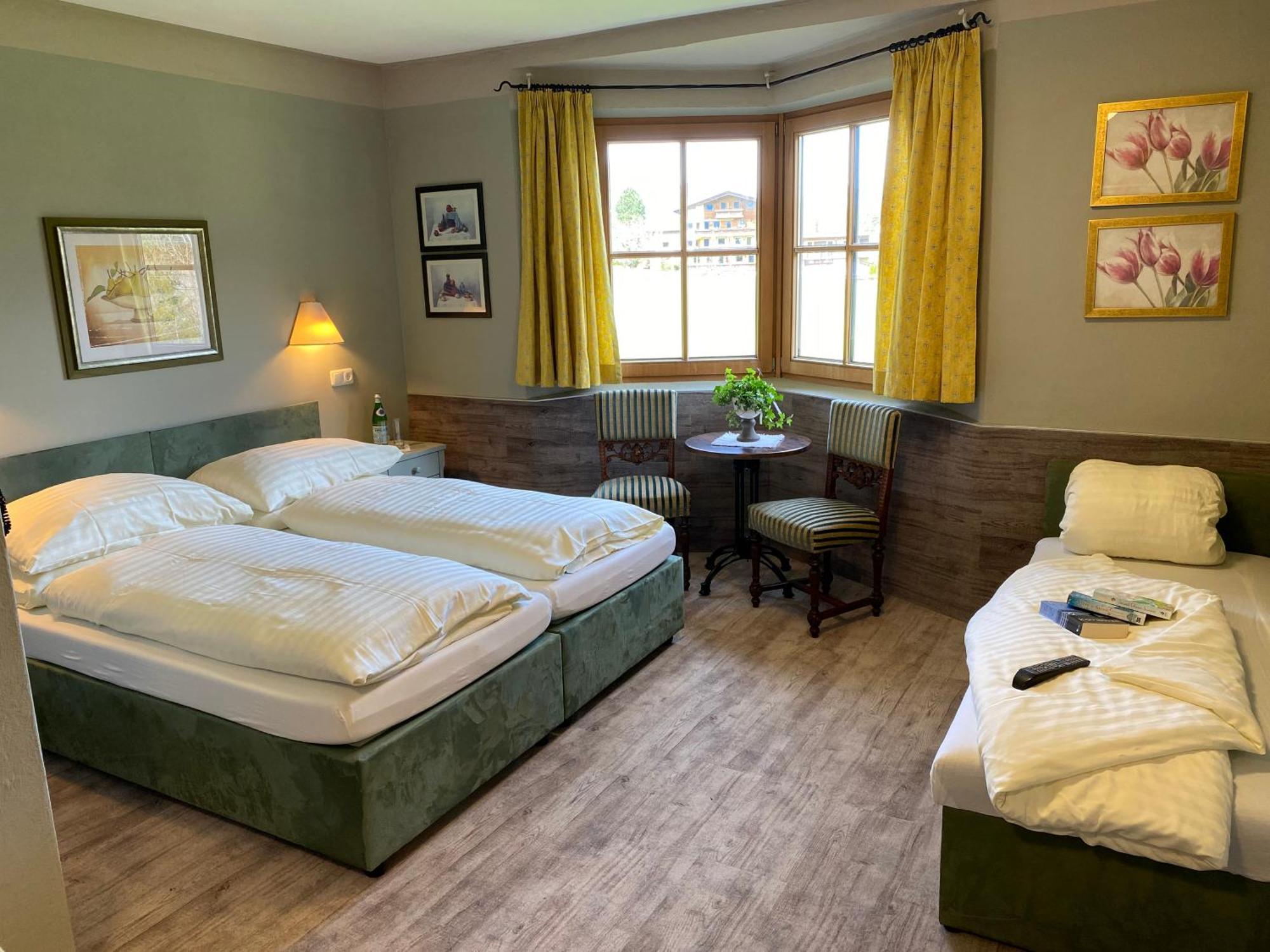 Hotel Edelweiss Kitzbuehel Экстерьер фото