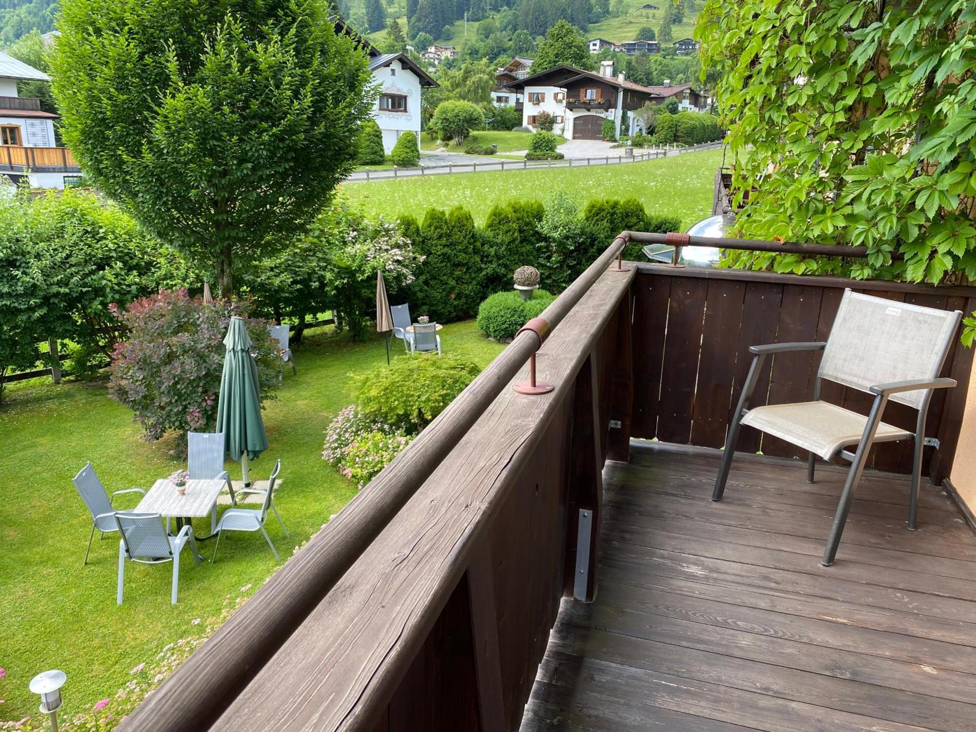 Hotel Edelweiss Kitzbuehel Экстерьер фото